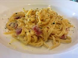 Fettuccine Carbonara Lacamera Coffee Bandung