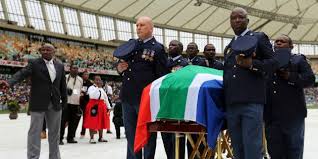 Dumi passed away after being shot in an attempted hijacking in tembisa on wednesday night. Senzo Meyiwa Lucky Dube Mandla Hlatshwayo Dumi Masilela Crime Has Robbed Us Of Great Talents And It Must Stop Huffpost Uk