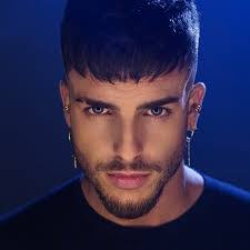 Fran James's Instagram, Twitter & Facebook