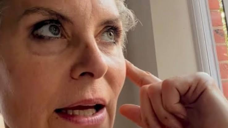 Coronation Street star Tracy Shaw shares emotional health update amid cancer  battle - The Mirror