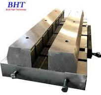 Press Brake Mechanical Compensation Crowning Table / Die ...