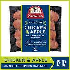 Chicken sausage links are hand stuffed in natural casings and slow smoked over real hardwood chips. Aidells Smoked Chicken And Apple Sausage Links 4 Count Walmart Com Walmart Com