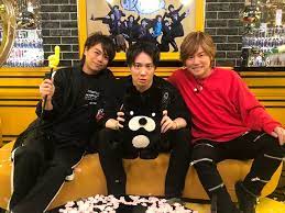 海外ドラマ『特攻野郎 a チーム』を観たとき、音声の吹き替え版があることを知り、「 自分もこんな仕事をしてみたい 」と思ったことがきっかけだった. Abematv å£°å„ªã¨å¤œã‚ãã³ æœ¨ ç¬¬1è©±ãƒ¬ãƒãƒ¼ãƒˆãŒåˆ°ç€ ã‚¢ãƒ‹ãƒ¡ã‚¤ãƒˆã‚¿ã‚¤ãƒ ã‚º