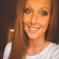 Krystal Davidson's Instagram, Twitter & Facebook