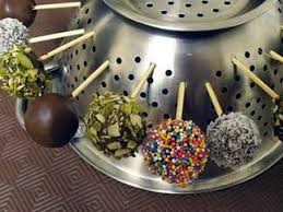 Birthday Cake Cake Pops Recipe My Fridge Food Myfridgefood Just The Tips Cake Pops Desserts Cake