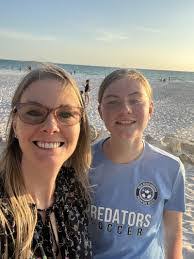 Allison Citron's Instagram, Twitter & Facebook