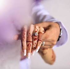 Bamu yarda wani ko wata ya juya muna labari ba yin haka babban kuskure ne, kuma muka kama mutum zai fuskanci hukunci. Dan Adam Chapter 4 Hausa Novels