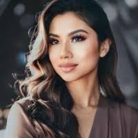 Theresa Mai's Instagram, Twitter & Facebook