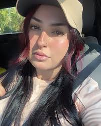 Jennifer Moncada (@jennifermoncada_) • Instagram photos and videos