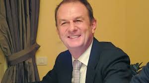 Sorrento. Avvicendamento in giunta comunale. Si dimette Emilio Moretti, il  sindaco Giuseppe Cuomo nomina Giuseppe Ercolano