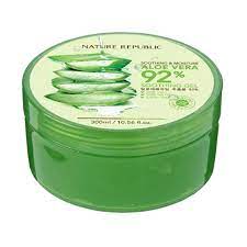 Daun lidah buaya tidak bertulang, sementara dagingnya tebal dan banyak mengandung. Jual Nature Republic 92 Aloe Vera Soothing Gel Body Lotion Aloevera 300 Ml Online April 2021 Blibli