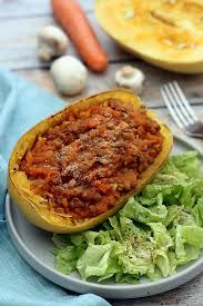 Courge Spaghetti Farcie A La Bolognaise De Lentilles Vegetarien Amandine Cooking Courge Spaghetti Recette De Courge Spaghetti Recette Courge