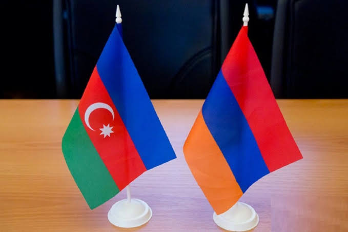 Ermənistan və Slovakiya Bakı ilə İrəvan arasında sülh sazişini müzakirə edib