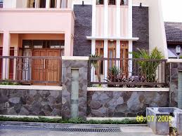 Pagar minimalis merupakan salah satu jenis pagar rumah yang menjadi pilihan banyak orang karena lebih simple dan sesuai dengan konsep rumah minimalis masa kini. Desain Pagar Besi Minimalis Modern Pagar Rumah Minimalis