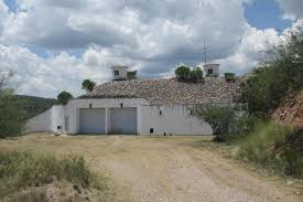 Dec 19, 2019 · underground shipping container bunker to our knowledge, the first underground shipping container home belongs to steve rees who lives out in california. An Above Ground Underground House For Sale In Arizona