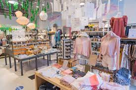 Shop our online store to find an excellent selection of designer handbags, wallets, jewelry, shoes, clothes, and more. Retail Downtown Auburn
