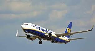 Scopri tutte le rotte dei voli ryanair. Paura Sul Volo Ryanair Da Vienna Oggetti Sospetti In Bagno Un Italiano Tra Gli Arrestati Ma Era Un Falso Allarme