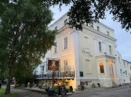 We provide affordable shared accommodation in uk. The 10 Best Hotels Close To Sudeley Castle In Winchcombe United Kingdom