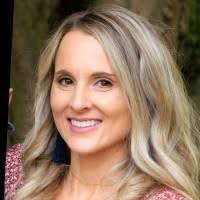 Rachel Thiel's Instagram, Twitter & Facebook