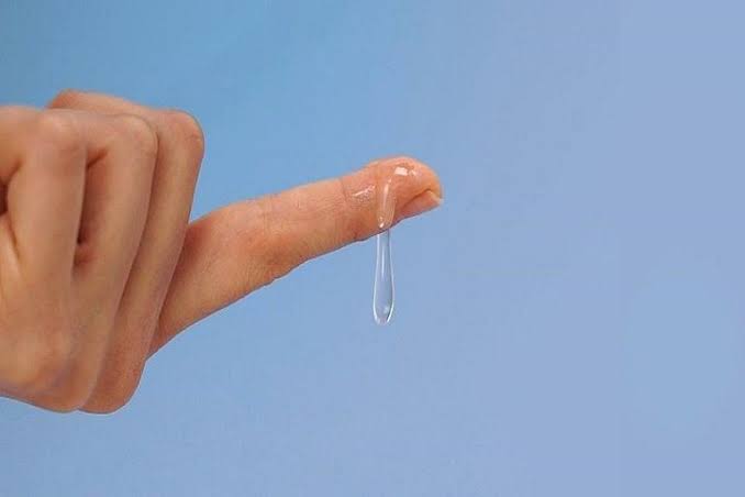 Ra huyết trắng nhiều là dấu hiệu của bệnh gì?