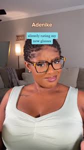 Zeelol with Slender Face Pixie Cut