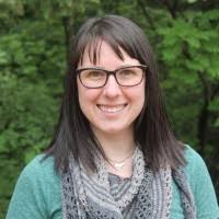 Victoria Leonhardt's Instagram, Twitter & Facebook