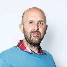 Robert Stepney's Instagram, Twitter & Facebook