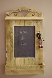 Ardoise Porte Cles Et Porte Courrier En Palette Lettres En Bois Decoration Bois Planches De Palettes