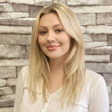 Katherine Schlueter's Instagram, Twitter & Facebook