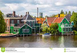 Listen to paises bajos | soundcloud is an audio platform that lets you listen to what you love and share the sounds you stream tracks and playlists from paises bajos on your desktop or mobile device. Paises Bajos Holanda Paisaje Rural Foto De Archivo Imagen De Turismo Neerlandeses 93252442