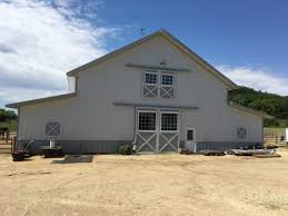 Beach barn house style home tour styles metal building homes vineyard interior design. Monitor Style Horse Barn Walters Buildings