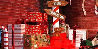 ¡no te olvides de entregarle tu carta de navidad! La Casa De Papa Noel Abre Sus Puertas En La Real Casa De Correos