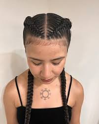 LA GUAPA CHONGA 🧸💅🏾🧠 book “2 Braids w extensions”