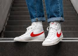 Faut Il Acheter La Nike Blazer Mid 77 Vntg Habanero Red White Nike Blazer Nike Blazers Outfit Nike Tennis Shoes Outfit