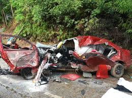 Maybe you would like to learn more about one of these? 1 Maut 4 Cedera Kereta Langgar Pokok