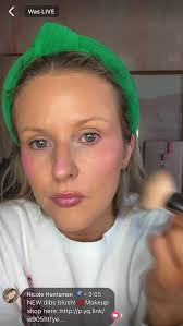 So Nicole doesn't know what a niche is? Or just unwilling to help other  women? : r/YouniqueHun_NH