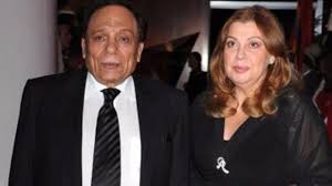 عادل إمام هو أحد أبرز وأقوى عمالقة السينما المصرية. Ø²ÙˆØ¬Ø© Ø¹Ø§Ø¯Ù„ Ø¥Ù…Ø§Ù… ØªÙˆØ¬Ù‡ Ø±Ø³Ø§Ù„Ø© Ù„Ù„Ø¬Ù…Ù‡ÙˆØ± Ø¨Ø®Ø· ÙŠØ¯Ù‡Ø§