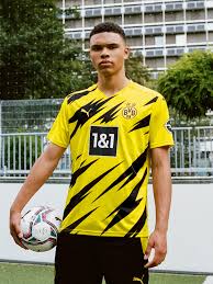 Choose the classic yellow home jersey as worn at signal iduna park or support die borussen on their travels with the latest away and european kits. Puma Launch Borussia Dortmund 20 21 Home Shirt Soccerbible