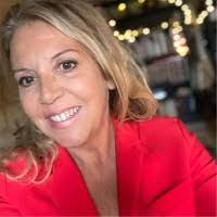 Jessica Lackey's Instagram, Twitter & Facebook