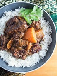 Beef Massaman Curry Slow Cooker Caroline S Cooking