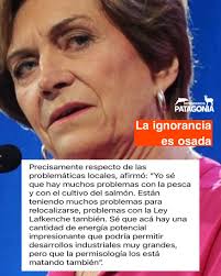 Lo que es contar una historia al revés. Nos siguen tratando como tontos ,  como si no nos diéramos cuenta de la verdad. Digan las cosas como son no  más : usted
