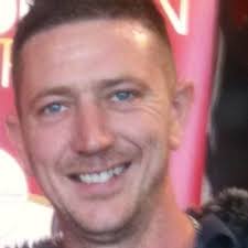 Stuart Vickers (@vicko200)