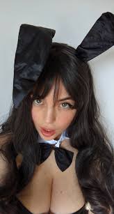 TW Pornstars - 2 pic. Heyimbee. Twitter. steps on you (. ❛ ᴗ ❛.). 10:22 PM  - 25 Apr 2022