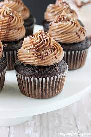 Ghirardelli Double Chocolate Milkshake Cupcakes Recipe Chocolate Recipes Desserts Eat Cupcakes