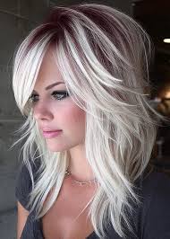 Tis' the season, Icy blonde with a ruby root melt ❤️❄️