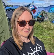 I can't be the only one that thinks that the fireworks get worse and worse  every year. It doesn't bother me that much but I've seen the stress it puts 