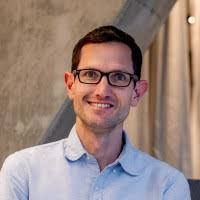 400+ perfiles de «Bradarić»