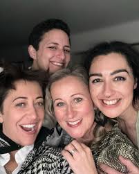 Kelly Hocking (@kellyhocking_performer) • Instagram photos and videos