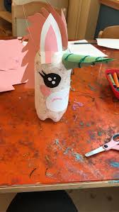 Einhornlaterne Aus Einer Pet Flasche Pet Flasche Laterne Basteln Kinder Basteln Laternen Und Kinder Laterne