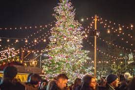 zurich christmas market guide 2021 christmas markets in zurich you can t miss christmas market christmas markets europe singing christmas tree